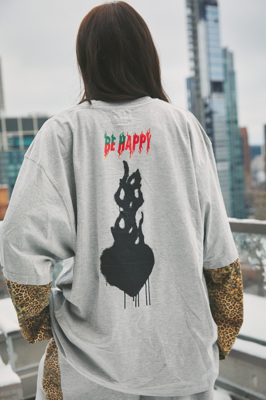 THE BE HAPPY LEOPARD LONG SLEEVE TEE