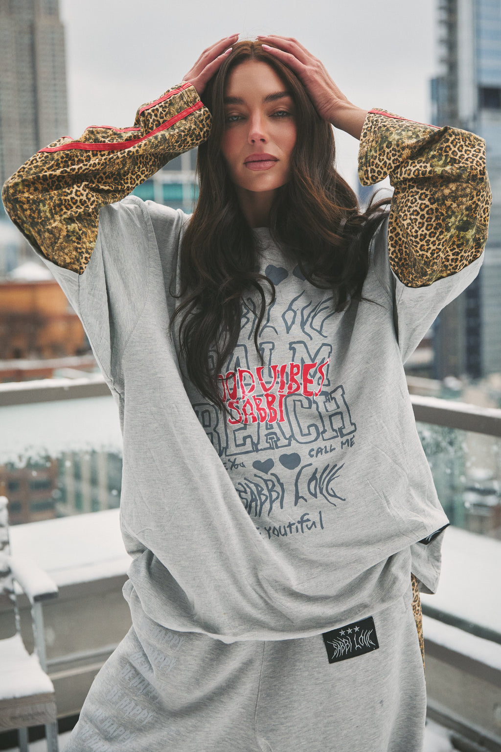 THE BE HAPPY LEOPARD LONG SLEEVE TEE
