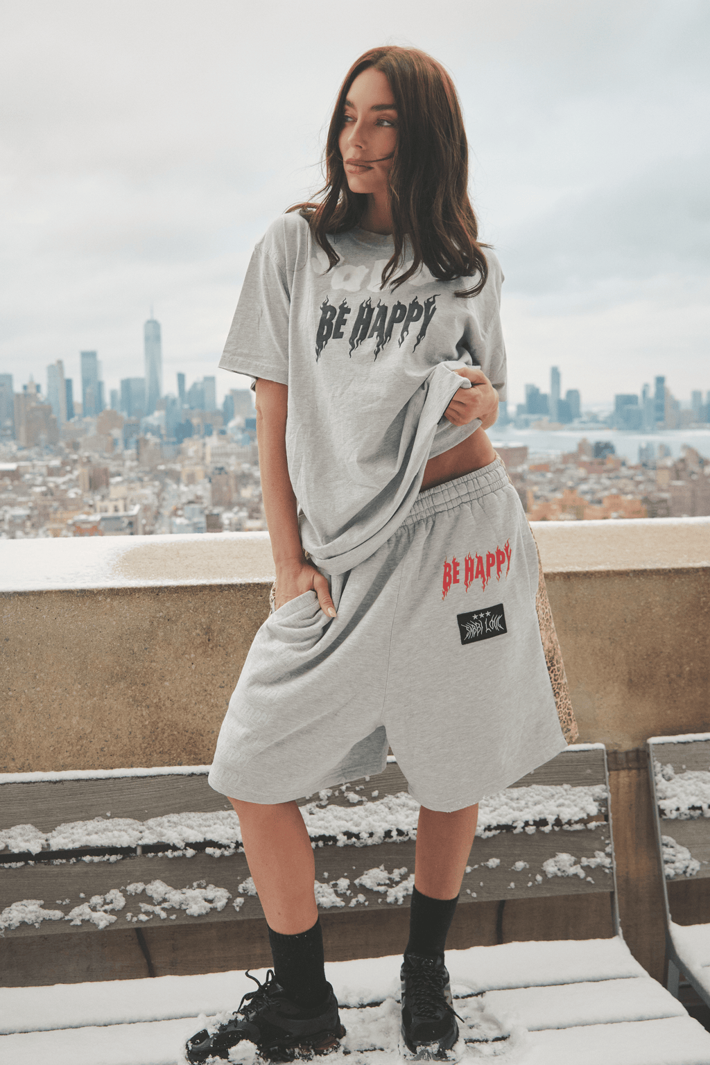 THE BE HAPPY TEE - GREY