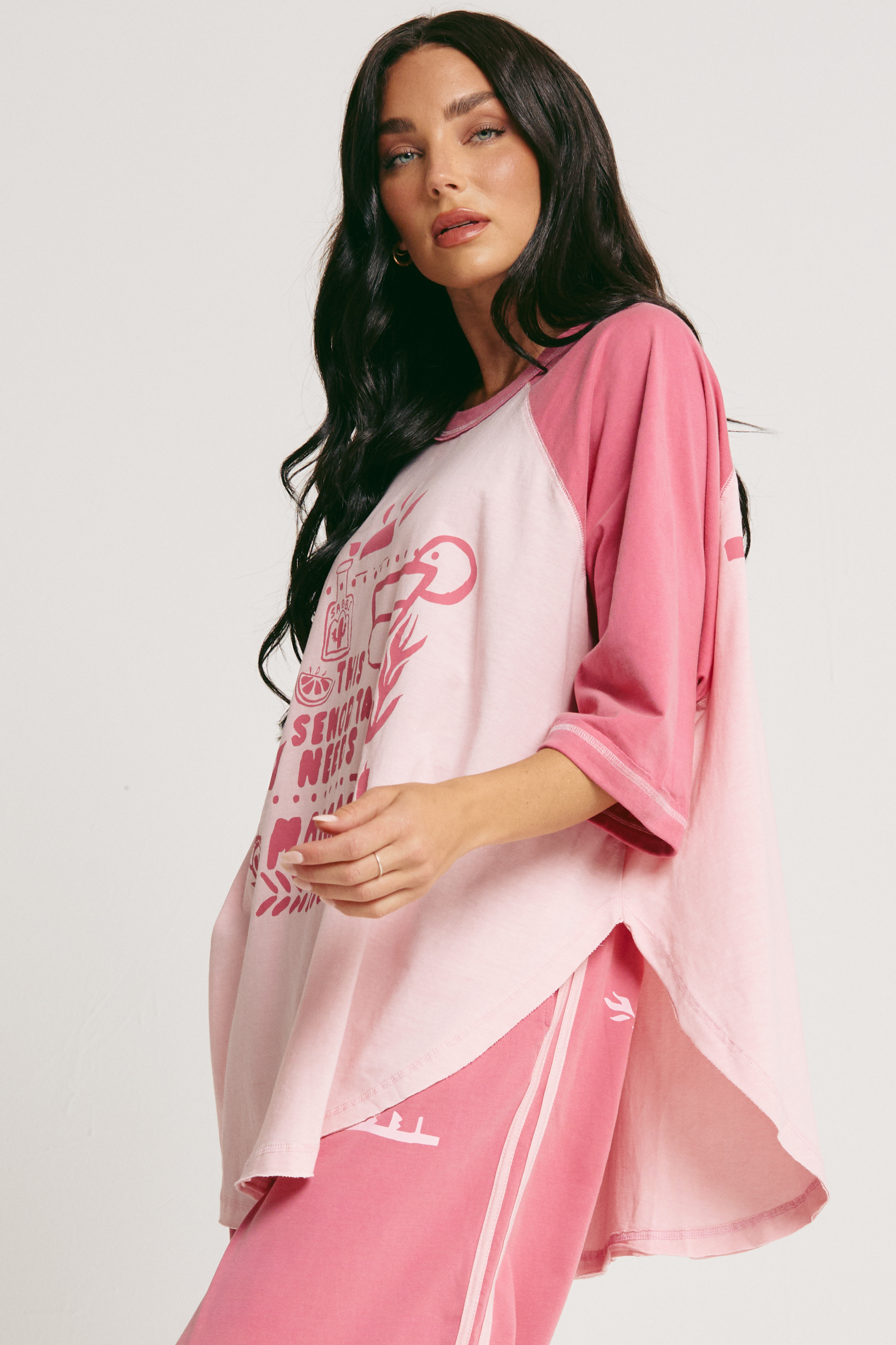 THE RAGLAN MARGIE TEE - PINK